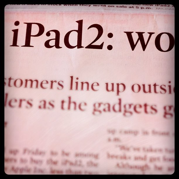 iPad2_newspaper